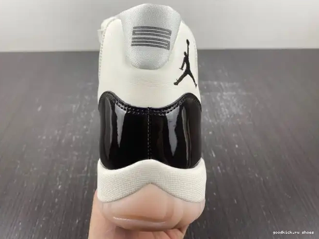 Cheap 11 Air Jordan AR0715-101 Neapolitan WMNS 0420